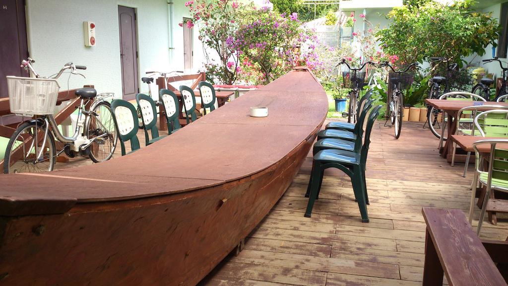Patio House Reef Hotel Замами Екстериор снимка