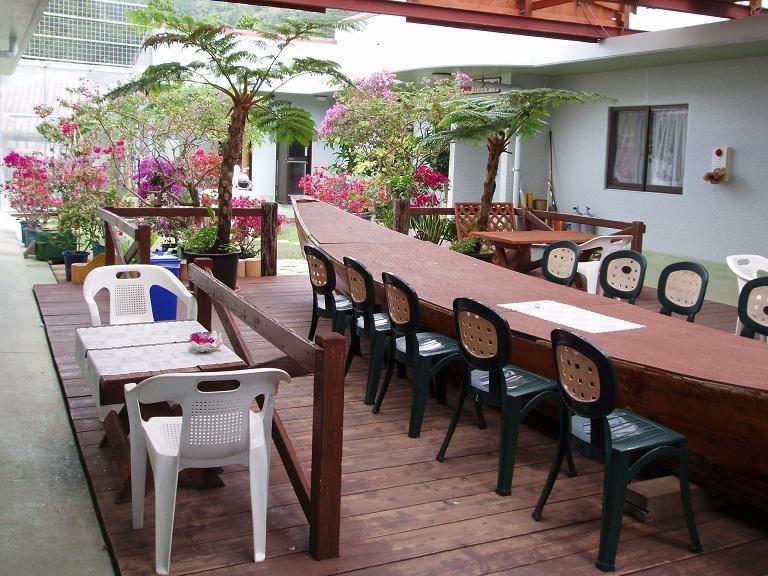 Patio House Reef Hotel Замами Екстериор снимка